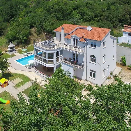 Charming Holiday Holiday home