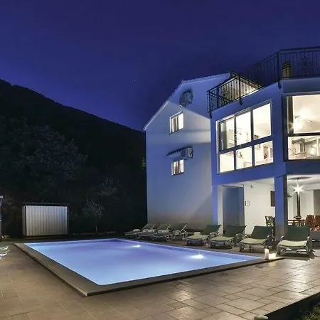 Holiday home Charming Holiday